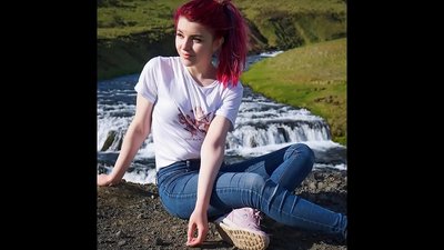 ພະ​ຍາ​ຍາມ​ທີ່​ຈະ​ບໍ່​ຕິດ​ກັບ Streamer Olyasha 1080p (Metronome​)